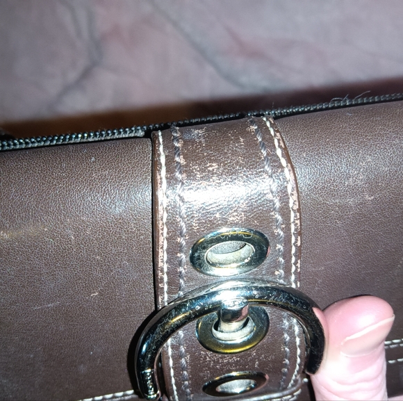 Coach Silver Buckle Leather Brown & Tan Wallet - Picture 7 of 16